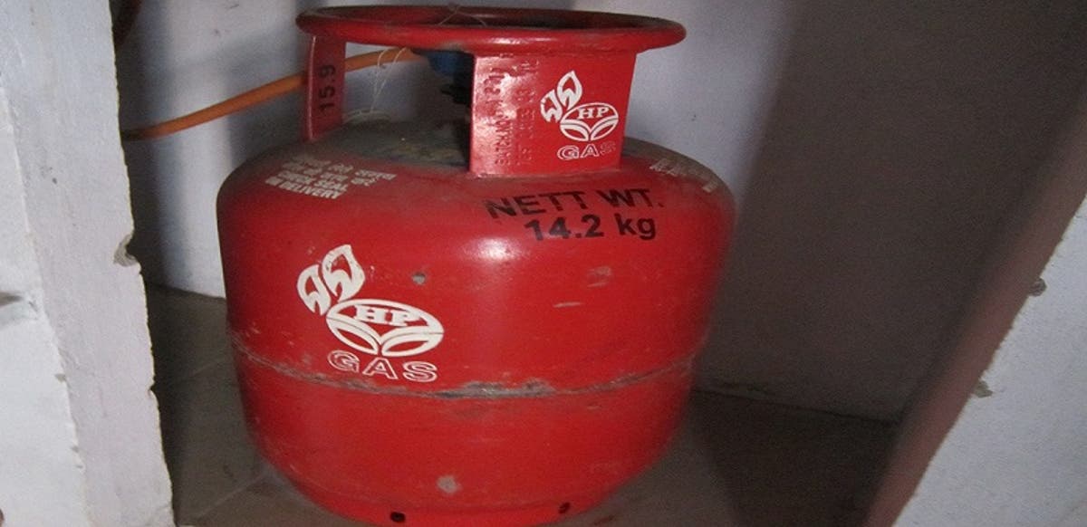 Image result for Nigeria imports 47% of Nearly half of the Liquefied Petroleum Gas, also known as cooking gas, consumed in the country in the first three months of the year was imported from India and five other countries. The country, which is home to the largest natural gas reserves in Africa and the ninth largest in the world, has continued to suffer supply shortage over the years. Data obtained by our correspondent from the National Bureau of Statistics on Tuesday showed that 47 per cent (146.14 million litres) of the LPG supply in the country in the first quarter of this year was imported while 53 per cent (164.71 million litres) was produced locally. The United States accounted for 46 per cent (67.10 million litres) of Nigeriaâs LPG imports in the period, while India, Trinidad and Tobago, Algeria, Argentina, and Equatorial Guinea supplied the remaining one per cent. Nigeria imported 61.39 million litres of LPG in January, while 33.22 million litres were produced locally. The country imported 26.60 million litres and 58.15 million litres in February and March respectively while 55.72 million litres and 75.77 million litres were produced locally in February and March respectively. It bought 12.95 million litres of LPG from India in January; 12.95 million litres from Algeria in January; 14.64 million litres from Argentina in February; 21.74 million litres and 4.69 million litres from Equatorial Guinea in January and February respectively; and 17.59 million litres from Trinidad and Tobago in March. The US exported 19.29 million litres, 7.26 million litres and 40.55 million litres of LPG to Nigeria in January, February and March respectively. According to the Nigerian National Petroleum Corporation, the country has around 202 trillion cubic feet of proven gas reserves plus about 600 trillion cubic feet unproven gas reserves. âOut of 8.5bscfd of natural gas production in Nigeria, only 18 per cent of natural gas produced is being utilised by the domestic market. A large percentage of the gas produced is used for the ex